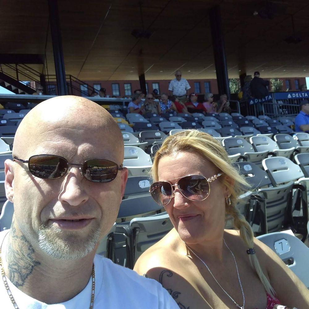 Meet your Posher, Monica